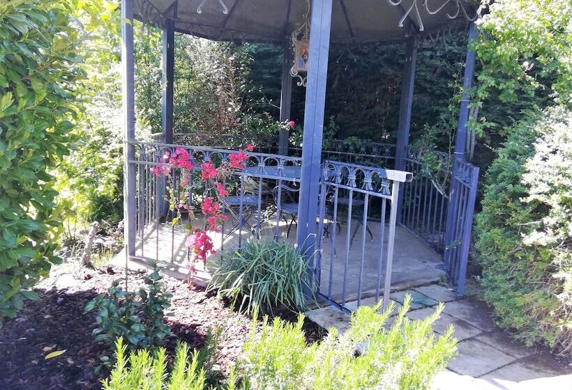 住宿加早餐  Villa Angel  Spa