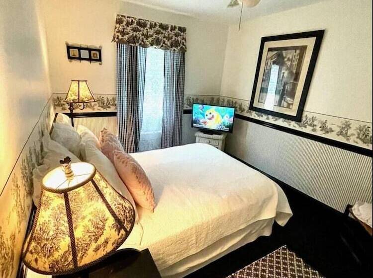 住宿加早餐 Walden On The Pond