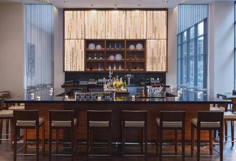 Ac Hotel By Marriott San Jose Downtown