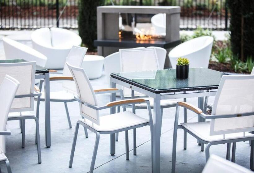 Ac Hotel By Marriott San Jose Downtown