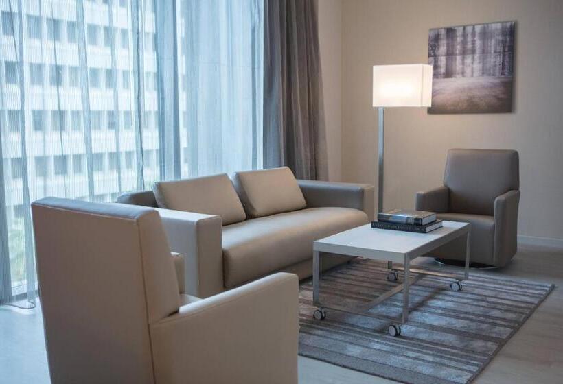 Ac Hotel By Marriott San Jose Downtown