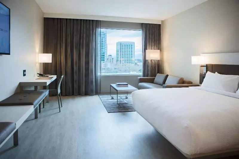 Ac Hotel By Marriott San Jose Downtown