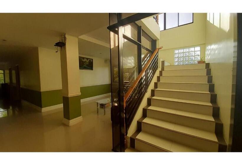 בית מלון כפרי Adelaida Pensionne