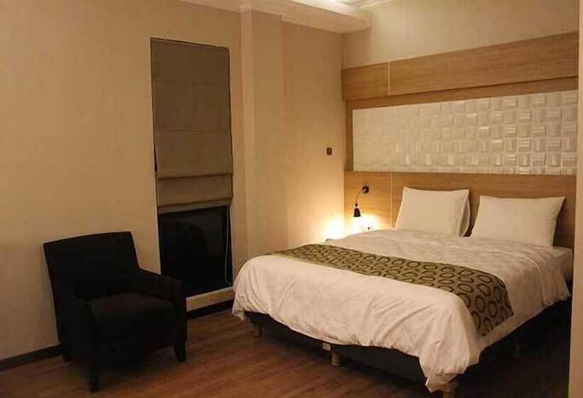 Fontana Hotel Jakarta