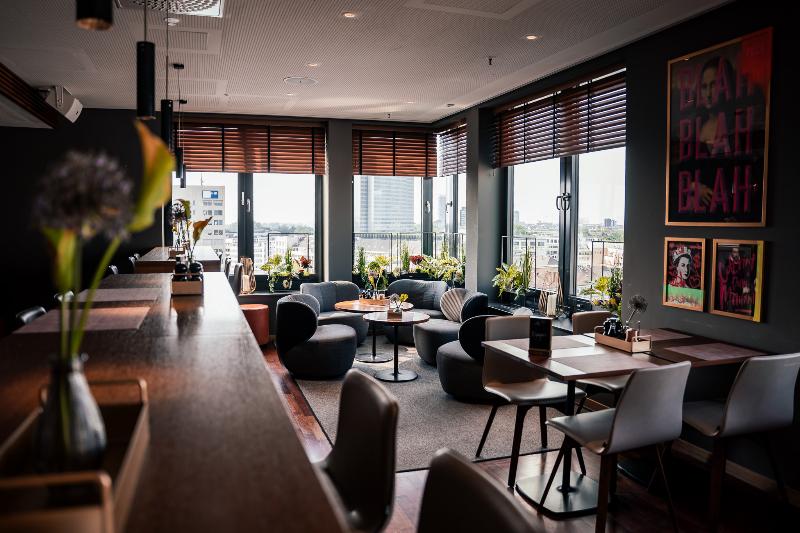 Me And All Hotel Dusseldorf, By Hyatt