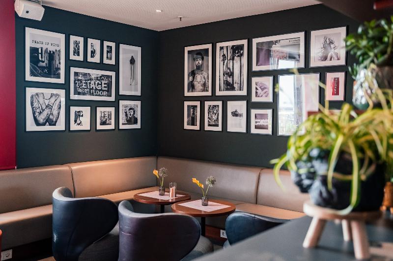 Me And All Hotel Dusseldorf, By Hyatt