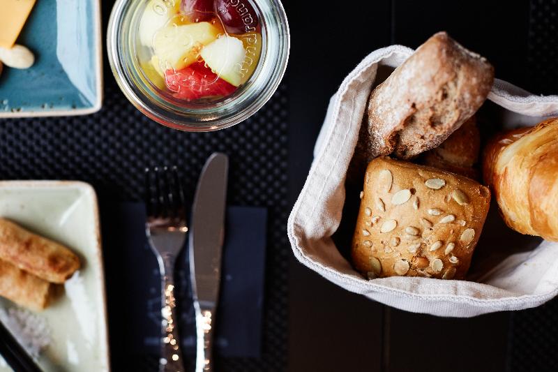 Me And All Hotel Dusseldorf, By Hyatt