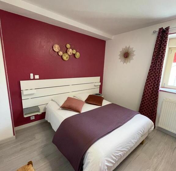 ホテル Sarl Macarena