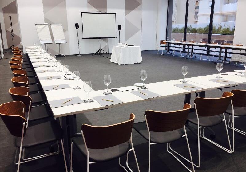 هتل Estimar Calpe Suitopia