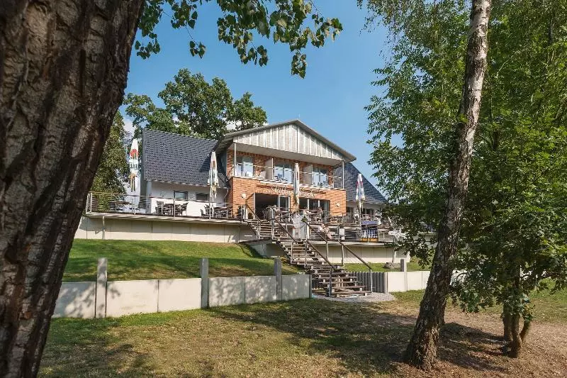 Hotelli Villameehr