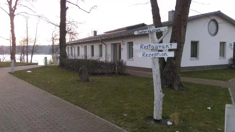 Hotelli Villameehr