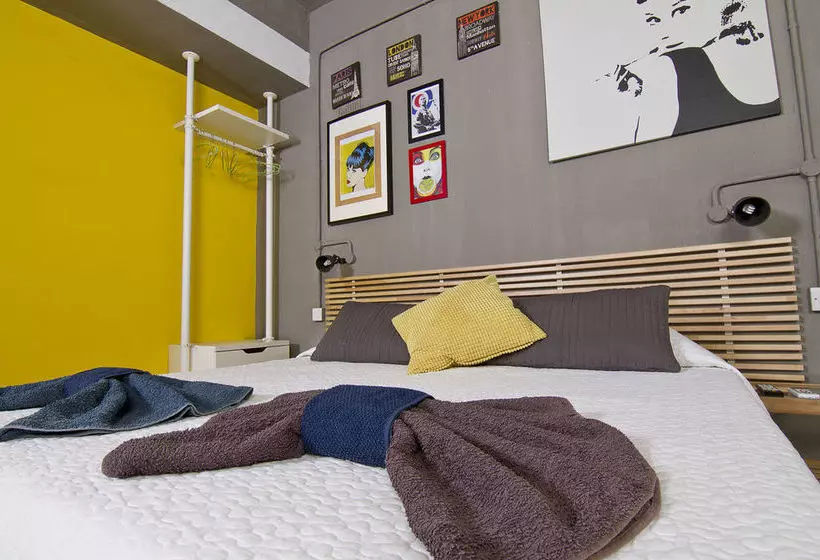 Nula Apartments