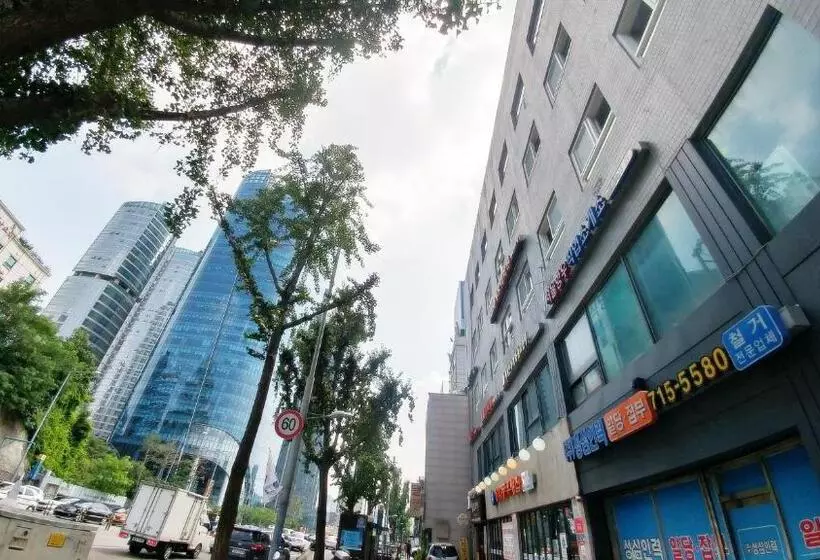 پانسیون K Grand Hotel Seoul
