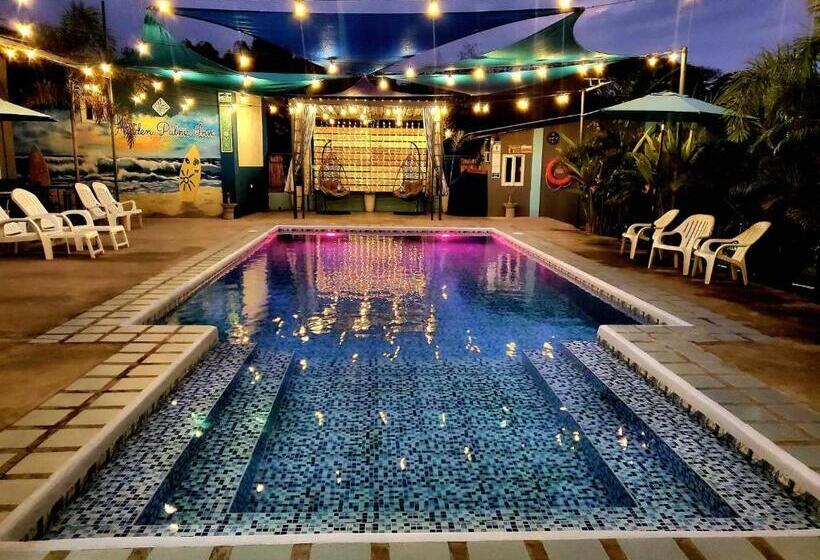 호스텔 Hidden Palms Inn And Resort