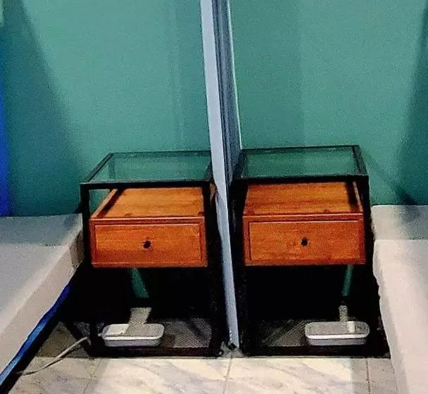 Retkeilymaja Hidden Palms Inn And Resort