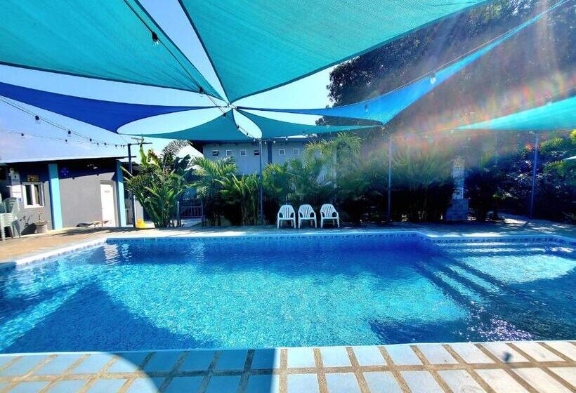 호스텔 Hidden Palms Inn And Resort