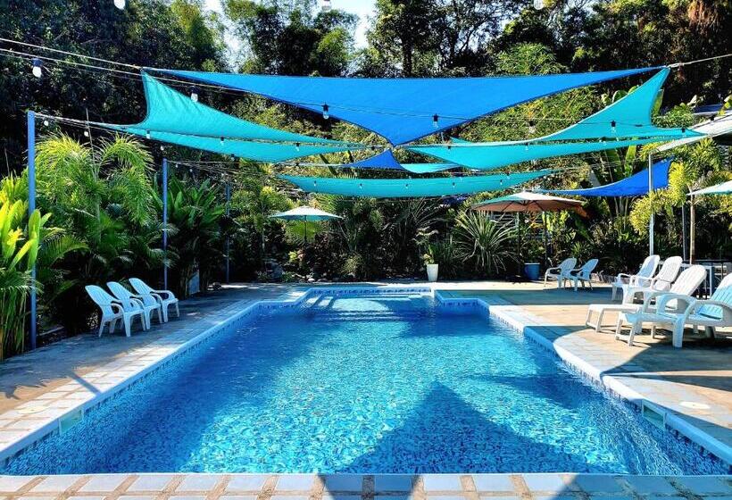 호스텔 Hidden Palms Inn And Resort