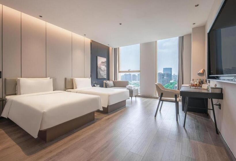 Atour Hotel Nantong Central South Brics