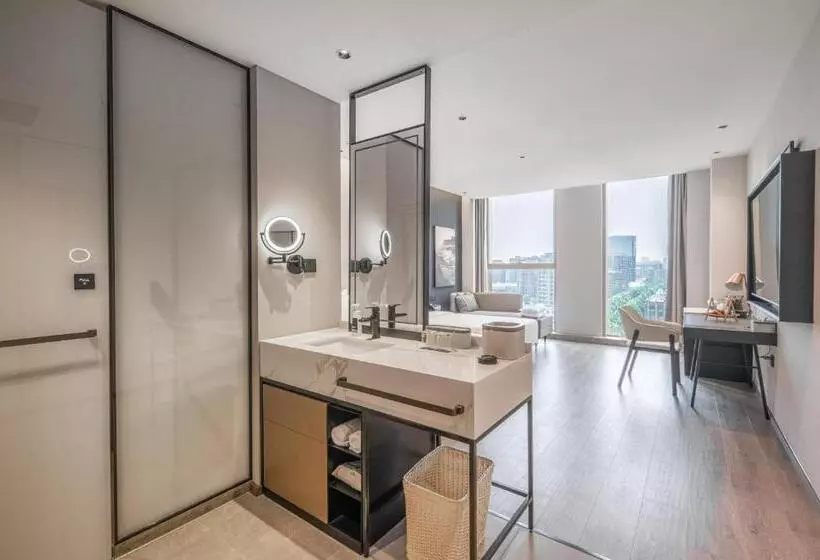 Atour Hotel Nantong Central South Brics