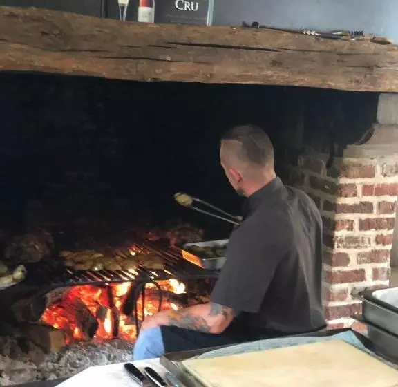 B&b La Source De La Géronstère