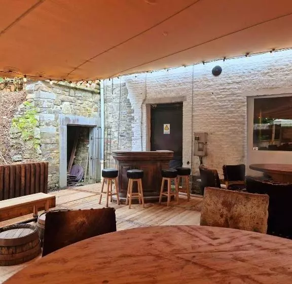 B&b La Source De La Géronstère