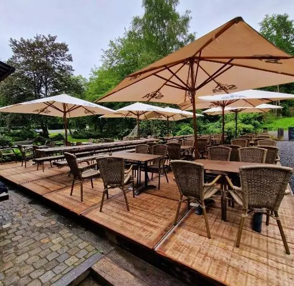 B&b La Source De La Géronstère