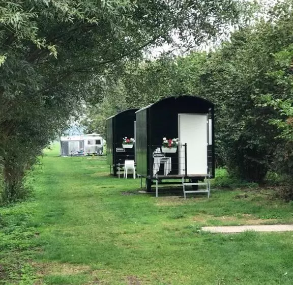 ベッドアンドブレックファースト Herberg Boerderij De Straat Hof