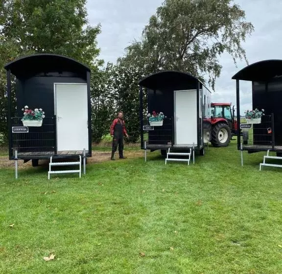 ベッドアンドブレックファースト Herberg Boerderij De Straat Hof