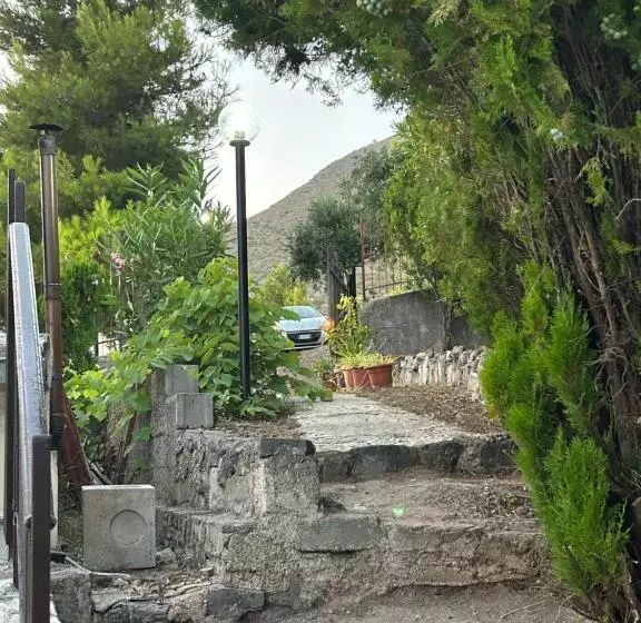 تختخواب و صبحانه Villa Loren
