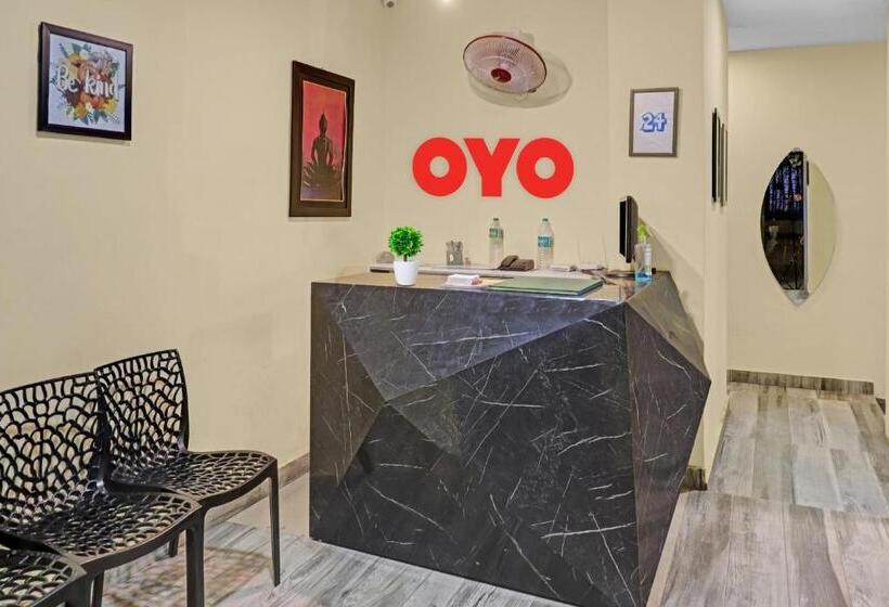 Flagship Hotel Breakers Stay