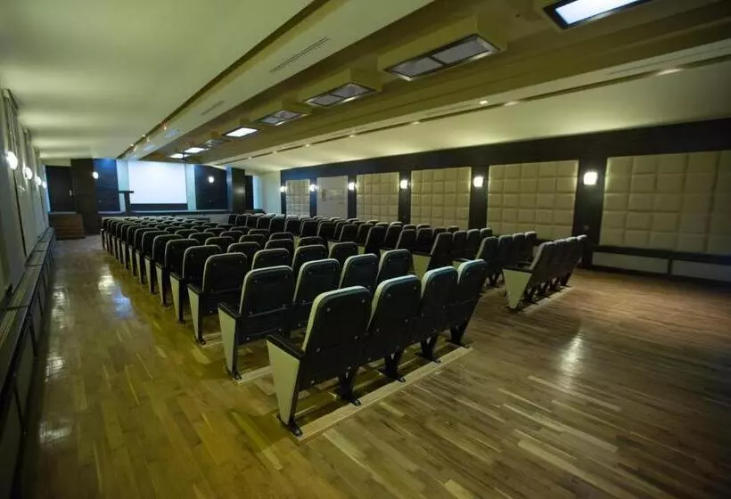 هتل Cennet Bagi Guba