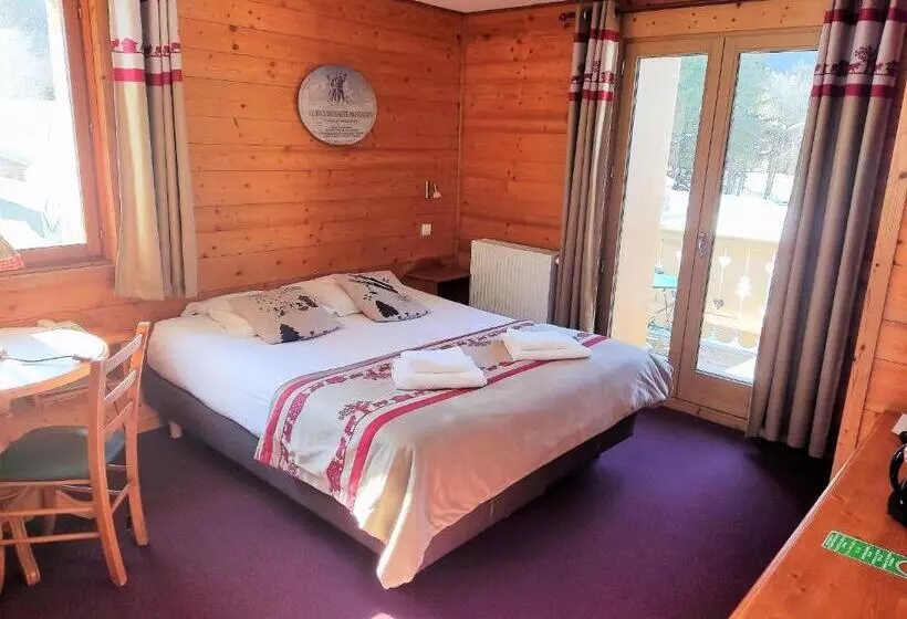 ホテル Epicéa Lodge Hôtel