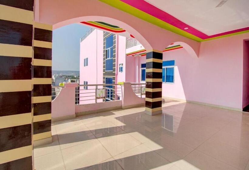 هتل O Hill View Resorts