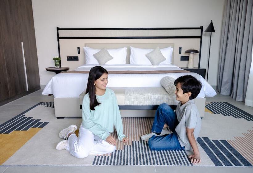 هتل Fraser Suites Al Liwan