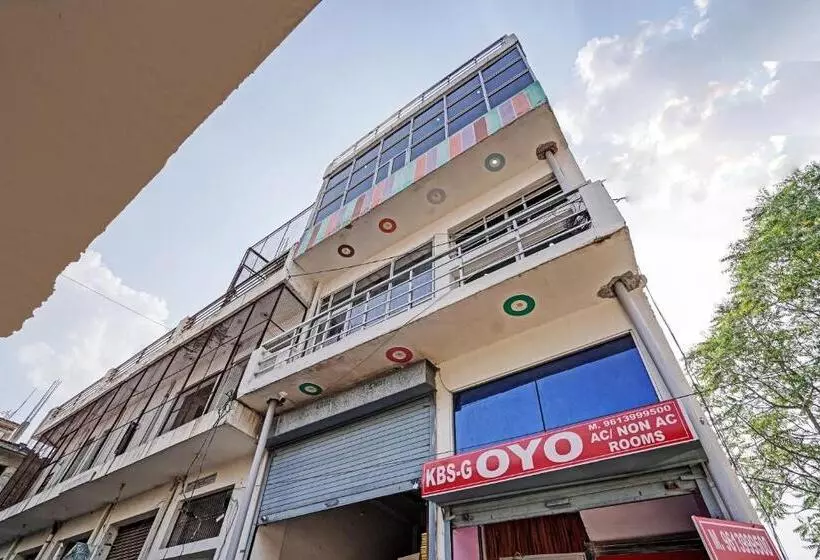 ホテル Oyo Kbs G Oyo