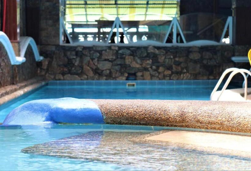 호텔 Palm Tree Resort And Restaurant