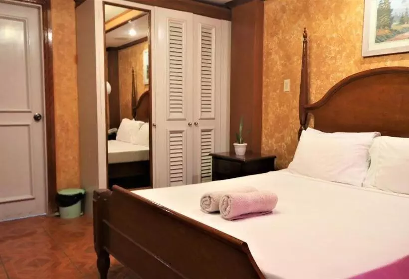 Hotelli Palm Tree Resort And Restaurant