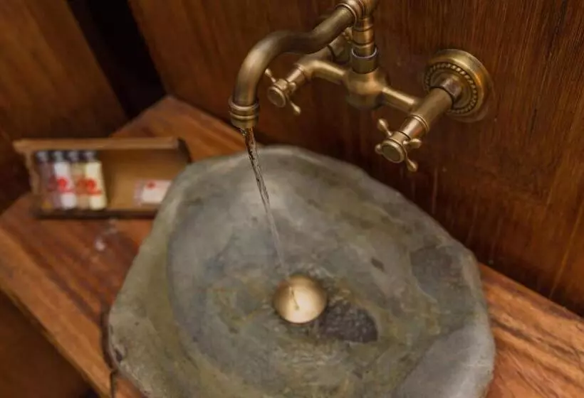 Hotelli Resort Del Cafe