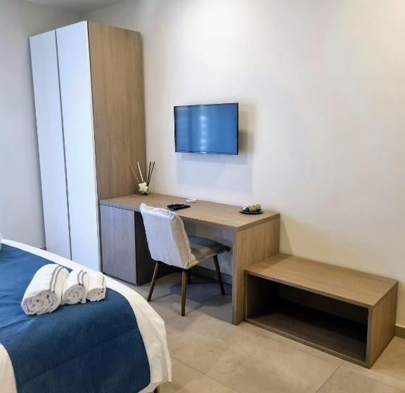 Отель Ro Agrimaison