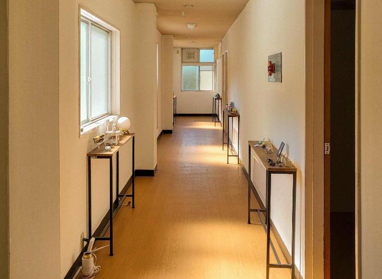 בית מלון כפרי Yufuin Monday 湯布院マンデー