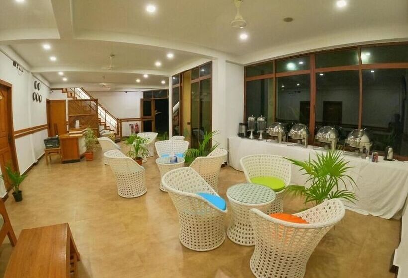 پانسیون Beach Stone