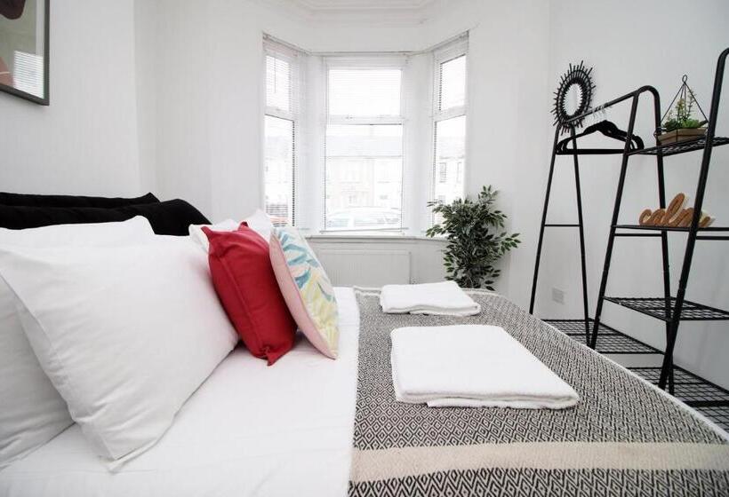 پانسیون Garden | Parking | 4br