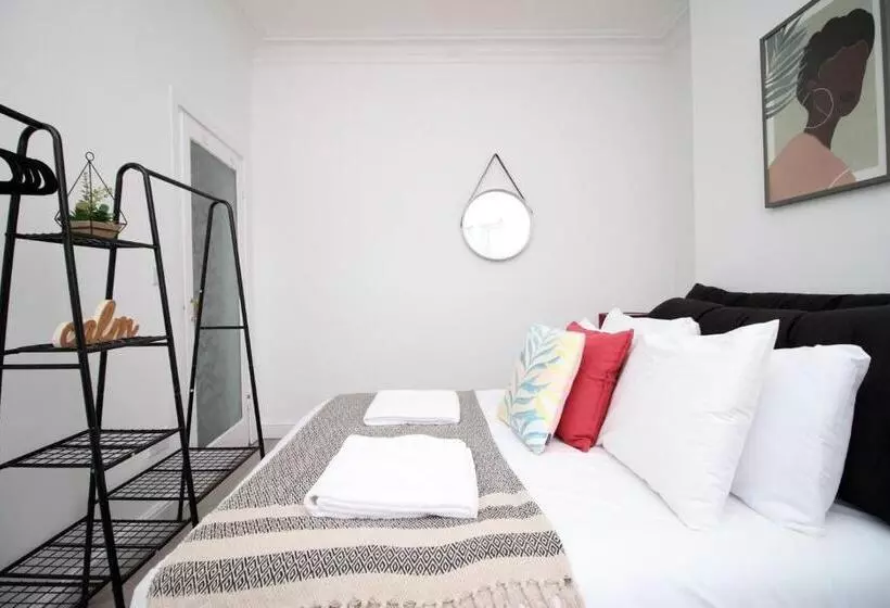 پانسیون Garden | Parking | 4br