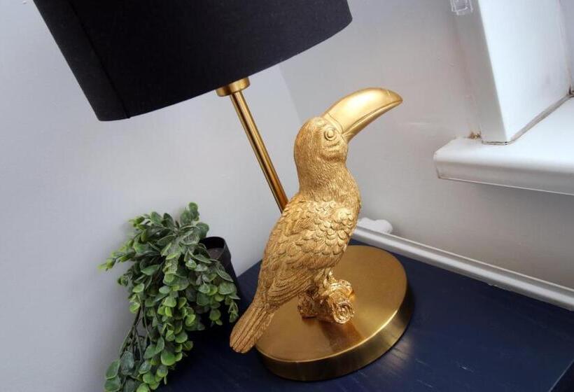 پانسیون Garden | Parking | 4br