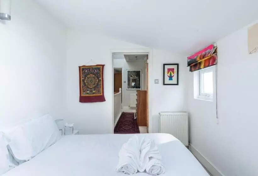 پانسیون Guestready   A Bohemian Home In Bath