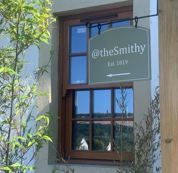 פנסיון Mauds Washhoose@the Smithy