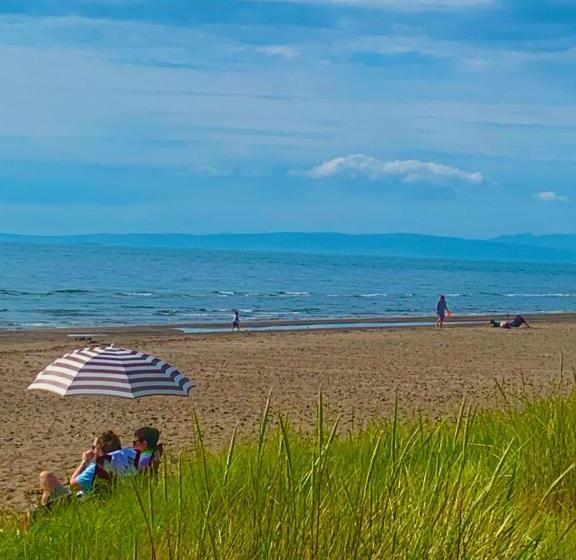 פנסיון Mauds Washhoose@the Smithy