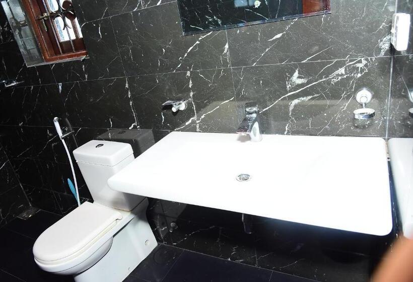 بنسيون Silva S Residence