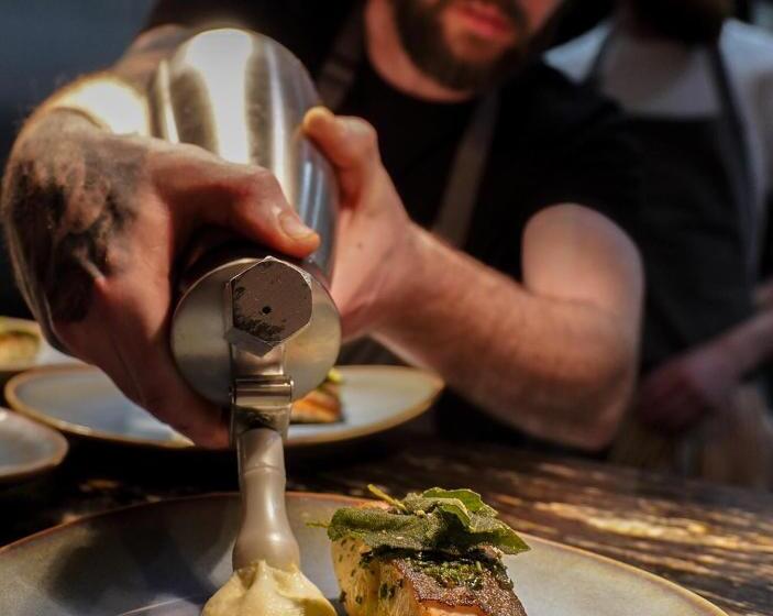 ペンション The Banks Restaurant And Accommodation