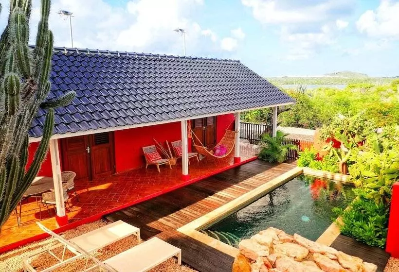 تختخواب و صبحانه Plantation Jan Thiel Lodge